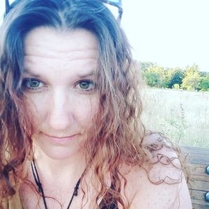 Meet your Posher, Corin